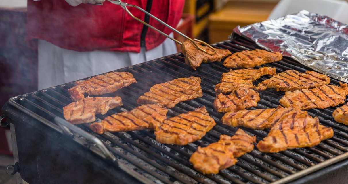 Grilling Steak Grilling Meat  - Nachrichten_muc / Pixabay